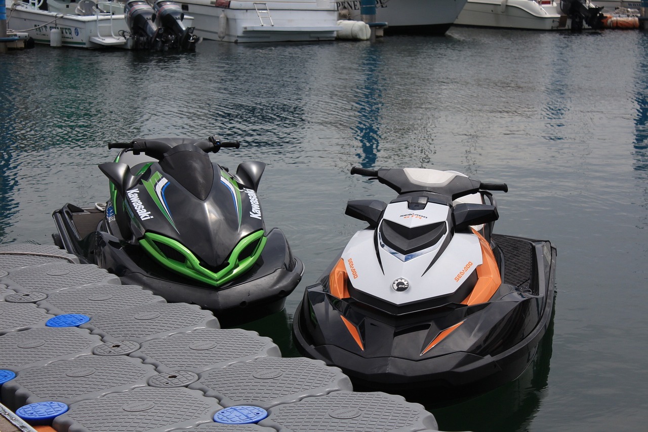 フェ イスガード　水しぶきから顔を守ります！ジェットツーリング等に欠かせない！ 入荷now 買えない フェイスガード 水しぶきから顔を守ります