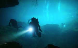 水中ライト(ダイビングライト)のおすすめ人気8選