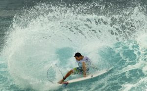 【メンズ・レディース】人気ブランドのおすすめラッシュガード13選