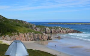 キャンプと海水浴どちらも楽しみたい人におすすめビーチ近くのキャンプ場